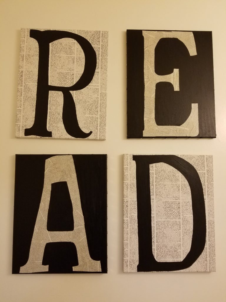 READ letters on the wall